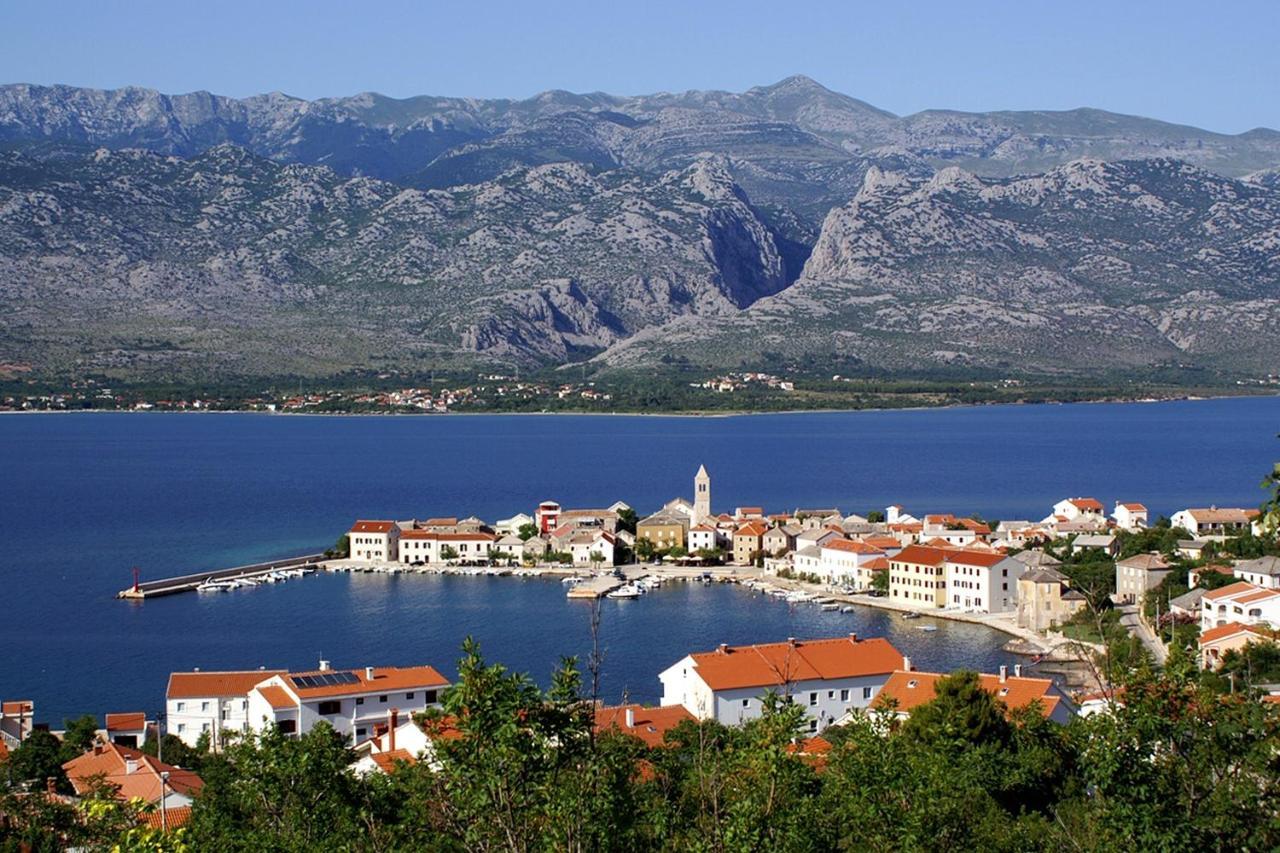 Apartments By The Sea Vinjerac, Zadar - 5811 ภายนอก รูปภาพ