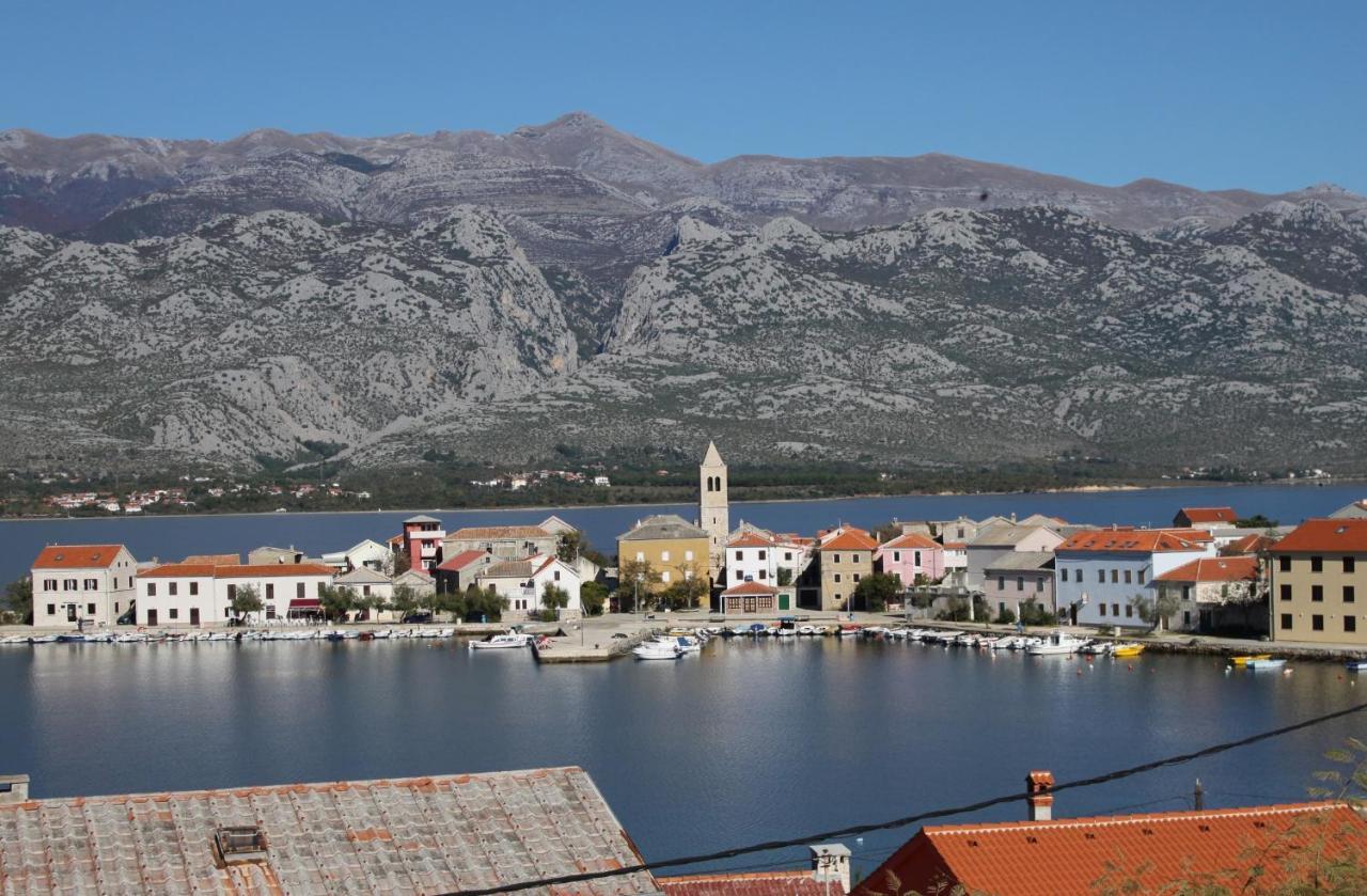 Apartments By The Sea Vinjerac, Zadar - 5811 ภายนอก รูปภาพ